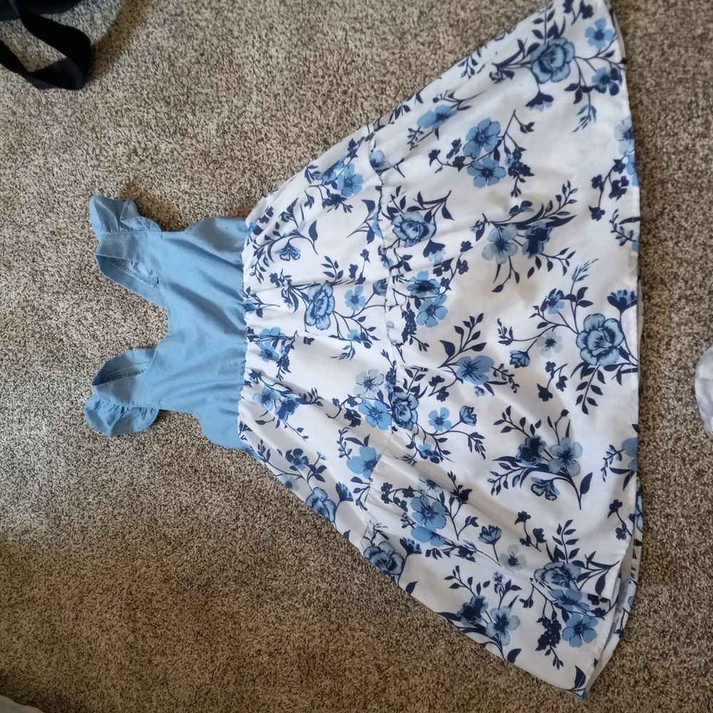 girls dress